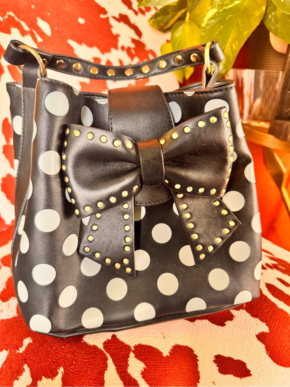Black Polka Dot Bow Bucket Bag - Women's Shoulder Handbag - Picture 9 of 12